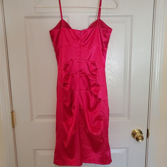 Hot Pink Bodycon Ruched Satin Knee-length Dress Size 7 - Picture 4 of 6